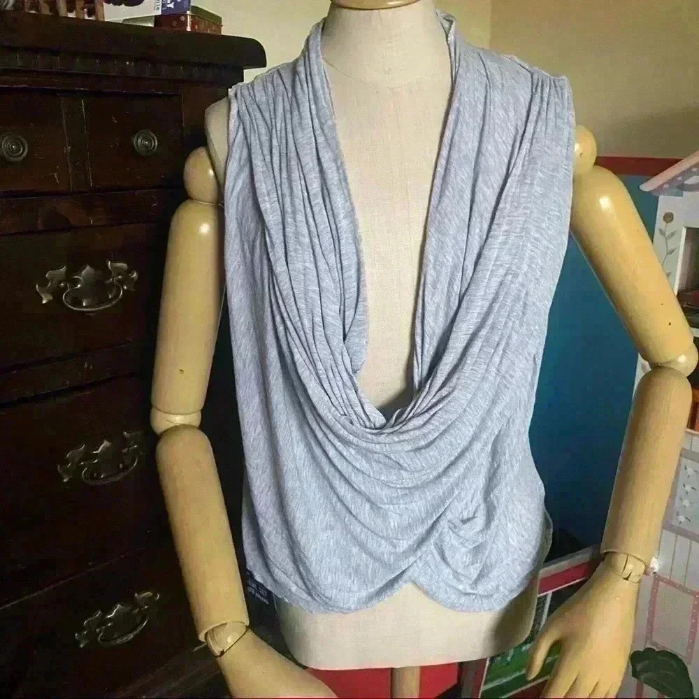 Active tank top